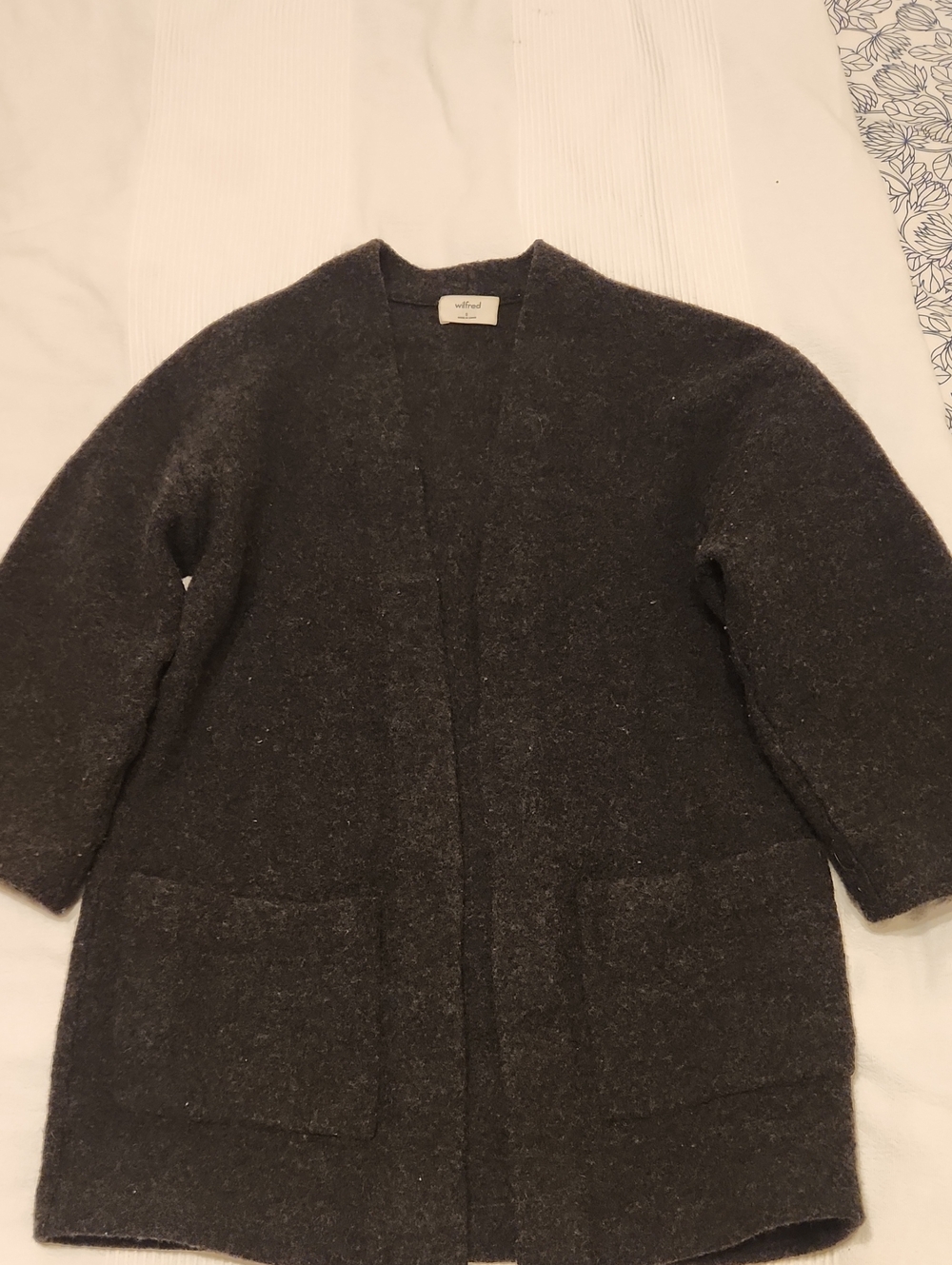 Wilfred Wool Dark Gray Open-Front Pocket Sweater